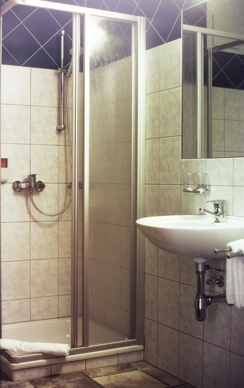 Hotel Servus Europa Suben エクステリア 写真